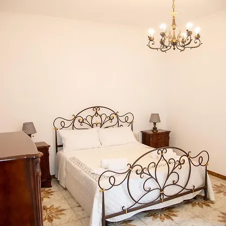 Villa Ada Villa *